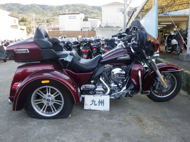 Harley-Davidson HARLEYFLHTCUTG1690