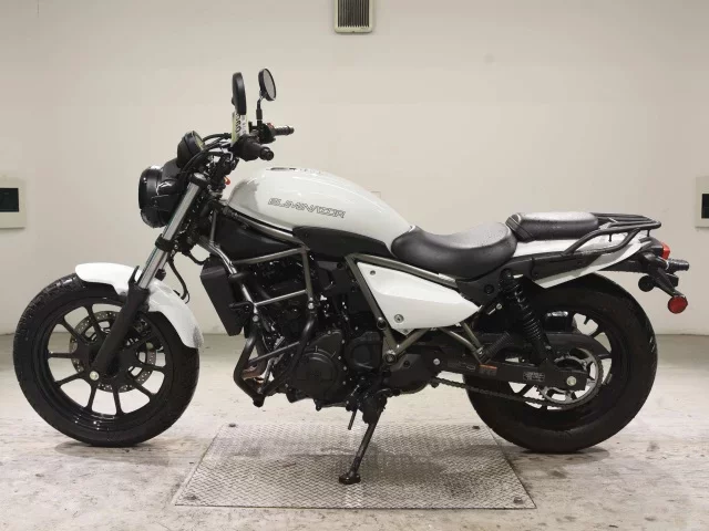 Kawasaki ELIMINATOR 400-3