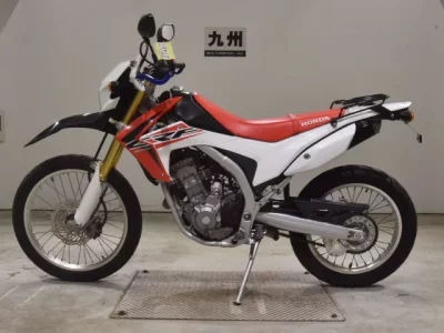 Honda CRF250L лот № 2748 оценка 4  с аукциона в Японии 2