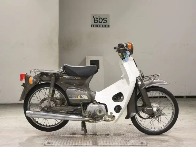 Honda C50