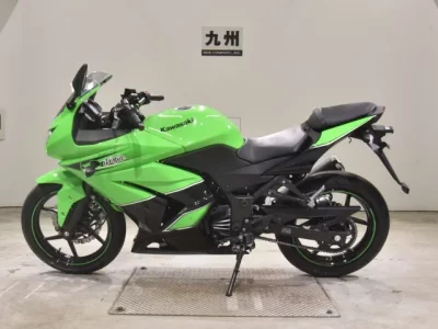 Kawasaki NINJA250R  с аукциона в Японии