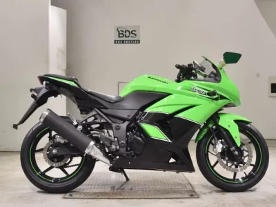 Kawasaki NINJA250R  с аукциона в Японии