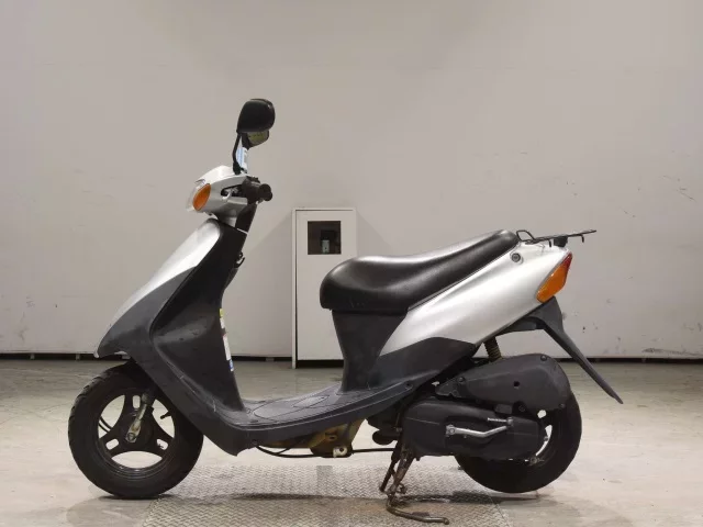 Suzuki LET S2