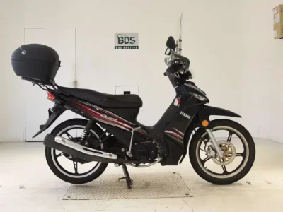 Yamaha i8 115