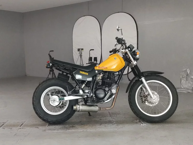 Yamaha TW200