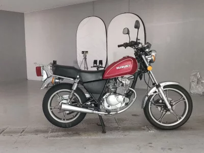 Suzuki GN125H