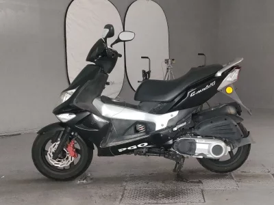 Yamaha PGO G-MAX220