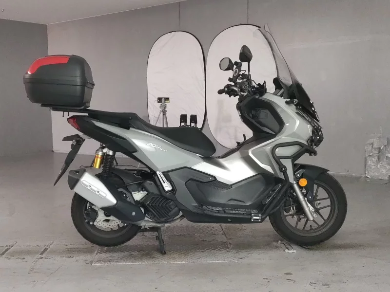 Honda ADV160