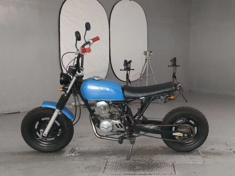 Honda APE50