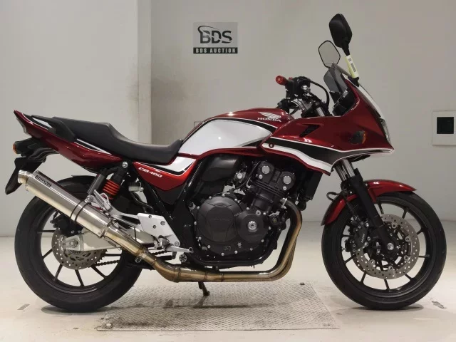Honda CB400SFV-4 BOLDORABS лот № 2880 оценка 5  с аукциона в Японии