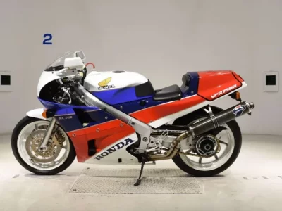 Honda VFR750R  с аукциона в Японии