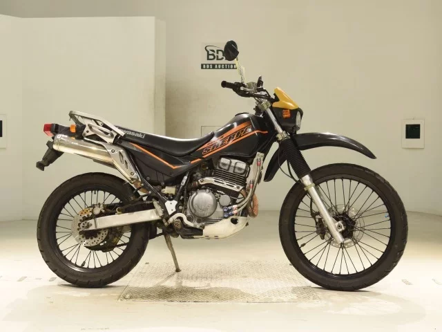 Kawasaki SUPER SHERPA лот № 7621 оценка 4  с аукциона в Японии