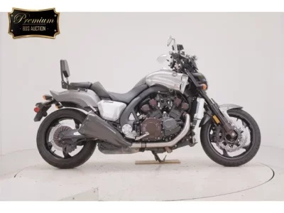 Yamaha V-MAX-2  с аукциона в Японии