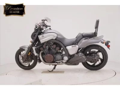 Yamaha V-MAX-2  с аукциона в Японии