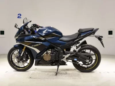 Honda CBR400R-2  с аукциона в Японии