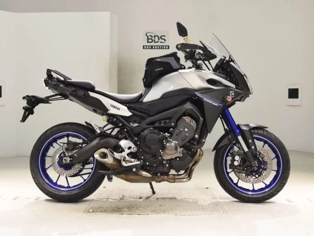 Yamaha MT-09 лот № 5432 оценка 5  с аукциона в Японии