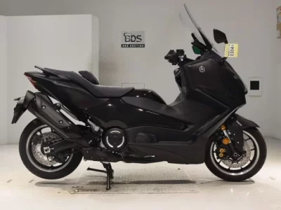 Yamaha T-MAX560T  с аукциона в Японии