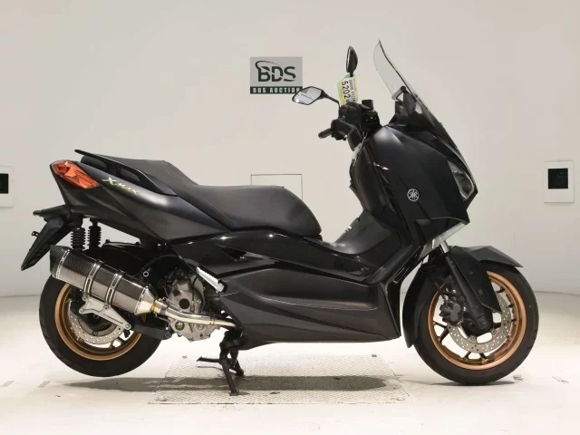 Yamaha X-MAX250-2 лот № 5202 оценка 5  с аукциона в Японии