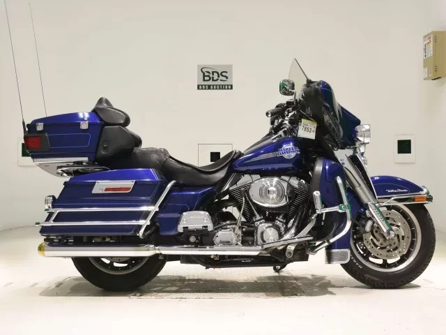 Harley-Davidson HARLEY FLHTCU1450 лот № 7853 оценка 4  с аукциона в Японии