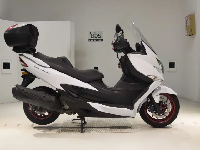 Suzuki BURGMAN 400A лот № 0241 оценка 4  с аукциона в Японии