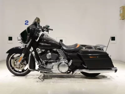 Harley-Davidson HARLEY FLHX1580  с аукциона в Японии