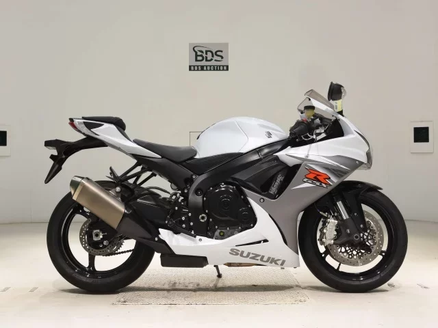 Suzuki GSX-R600 лот № 7647 оценка 5  с аукциона в Японии