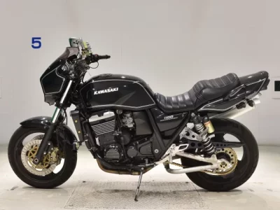 Kawasaki ZRX1100  с аукциона в Японии
