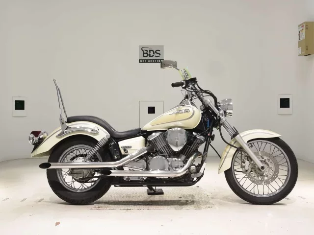 Yamaha DRAGSTAR 250 лот № 7829 оценка 4  с аукциона в Японии