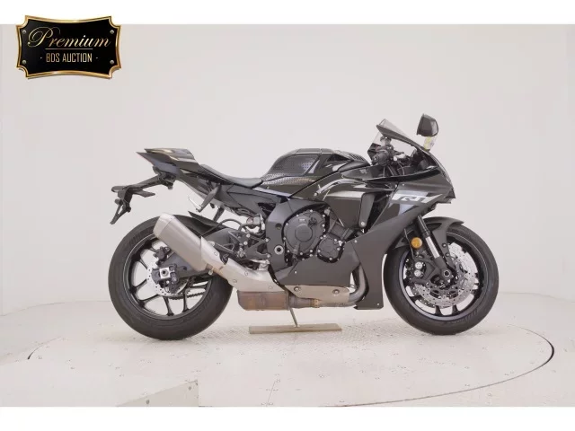 Yamaha YZF-R1 лот № 7540 оценка 6  с аукциона в Японии