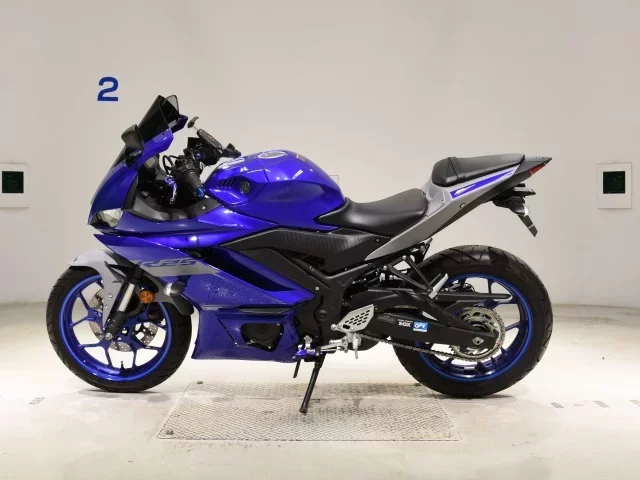 Yamaha YZF-R25A