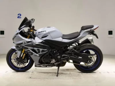 Suzuki GSX-R1000RA  с аукциона в Японии