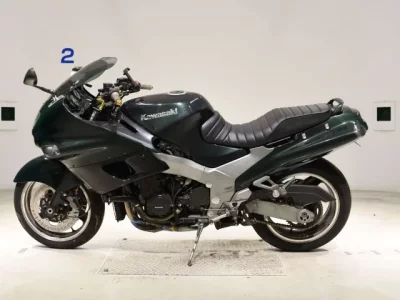 Kawasaki ZZR1100  с аукциона в Японии