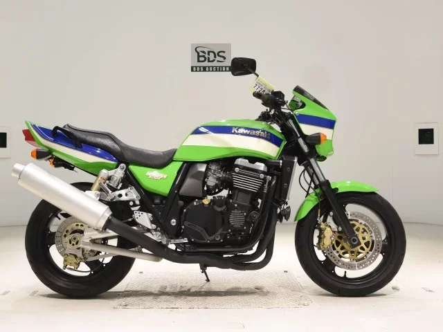 Kawasaki ZRX1100 лот № 7728 оценка 5  с аукциона в Японии