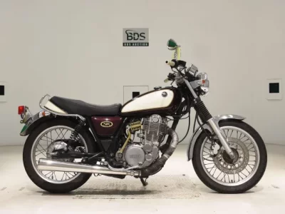 Yamaha SR400-3  с аукциона в Японии