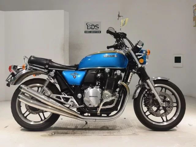 Honda CB1100A лот № 7630 оценка 5  с аукциона в Японии