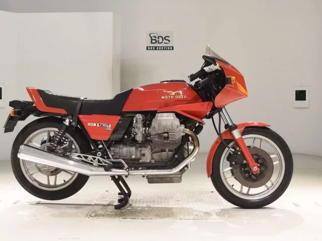 Moto Guzzi  850 LE MANS лот № 0486 оценка 4  с аукциона в Японии