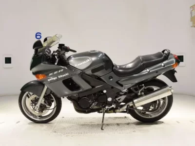 Kawasaki ZZR400-2  с аукциона в Японии