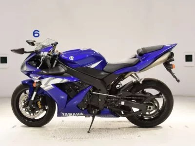 Yamaha YZF-R1  с аукциона в Японии