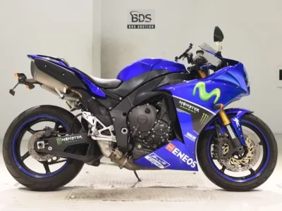 Yamaha YZF-R1  с аукциона в Японии