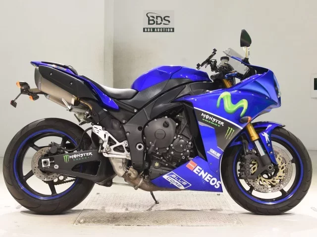 Yamaha YZF-R1 лот № 5091 оценка 4  с аукциона в Японии