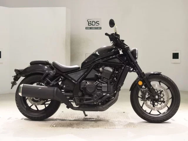 Honda REBEL 1100D лот № 5409 оценка 6  с аукциона в Японии