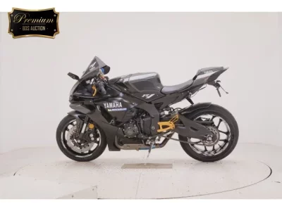 Yamaha YZF-R1  с аукциона в Японии