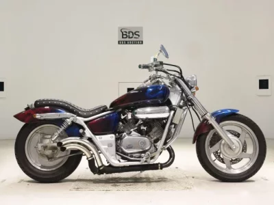 Honda MAGNA 250  с аукциона в Японии