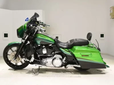Harley-Davidson HARLEY FLHX1580  с аукциона в Японии