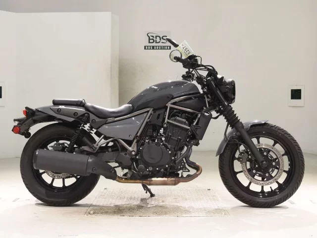 Kawasaki ELIMINATOR 400-3 лот № 5257 оценка 5  с аукциона в Японии