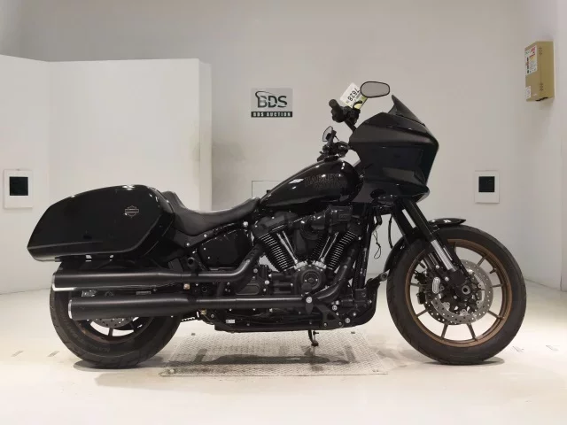 Harley-Davidson HARLEY FXLRST1920 лот № 7628 оценка 5  с аукциона в Японии