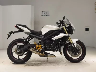 Triumph TRIUMPH STREET TRIPLE  с аукциона в Японии