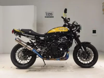 Kawasaki Z900RS 2021