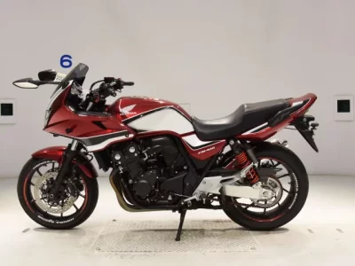 Honda CB400SFV-4 BOLDORABS лот № 0157 оценка 5  с аукциона в Японии 2