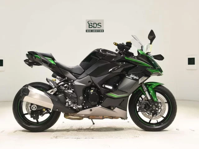 Kawasaki NINJA1000SX лот № 5062 оценка 6  с аукциона в Японии